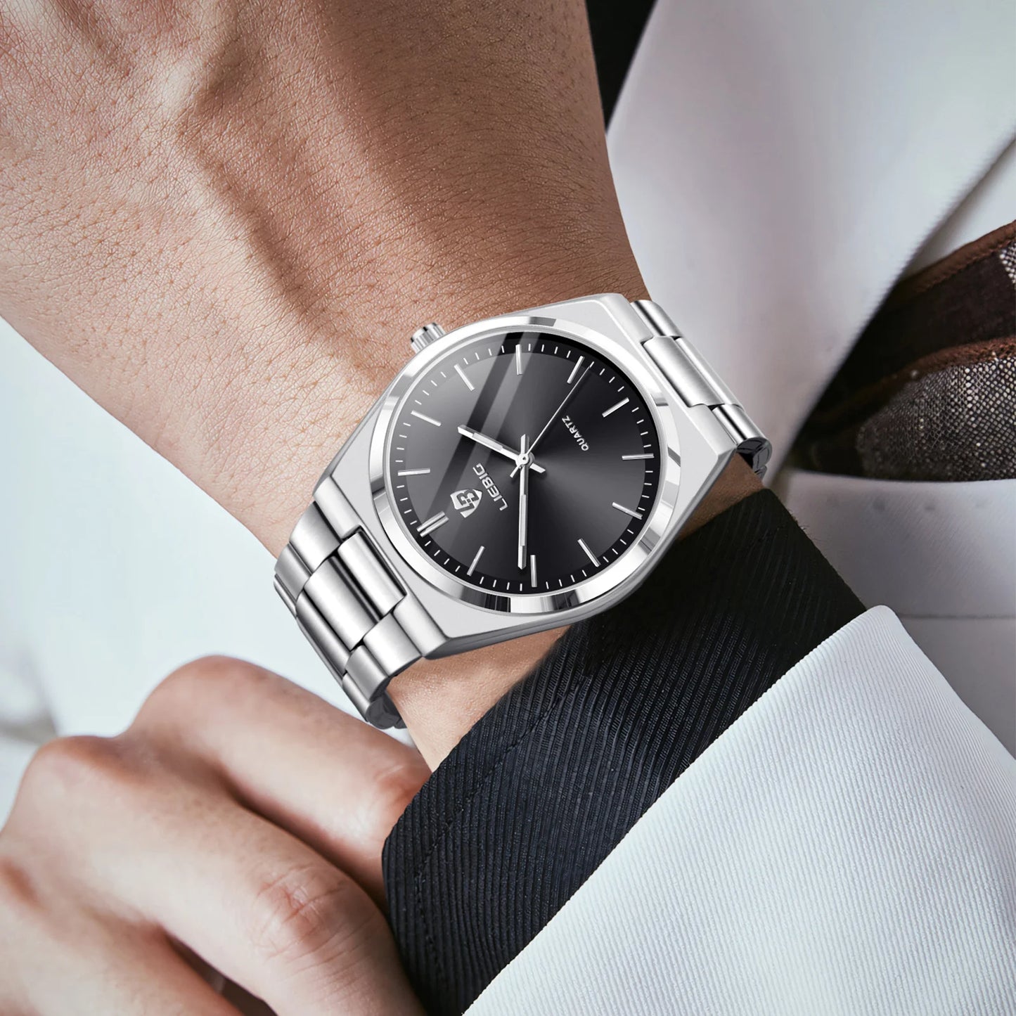 Relógio Liebig L1088BK Quartzo de Luxo com Mostrador Preto - Masculino Fashion para Negócios, Aço Inoxidável, Ideal para Presente