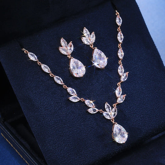 Conjunto Colar e Brincos Pérola CZ Grande Huitan - Noiva e Casamento