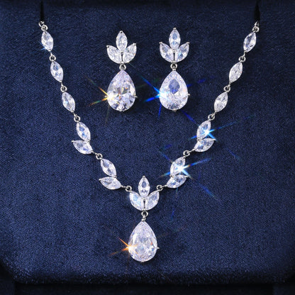 Conjunto Colar e Brincos Pérola CZ Grande Huitan - Noiva e Casamento