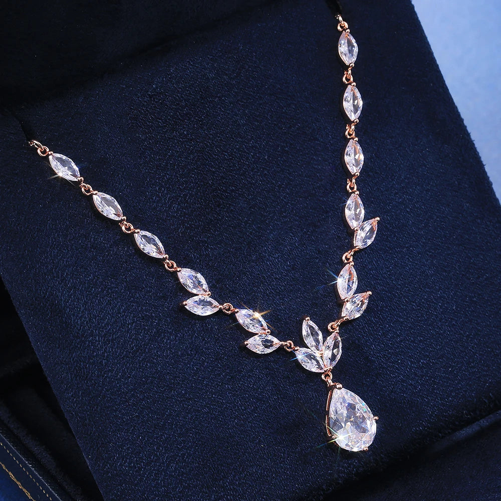 Conjunto Colar e Brincos Pérola CZ Grande Huitan - Noiva e Casamento