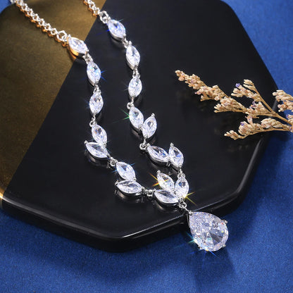 Conjunto Colar e Brincos Pérola CZ Grande Huitan - Noiva e Casamento