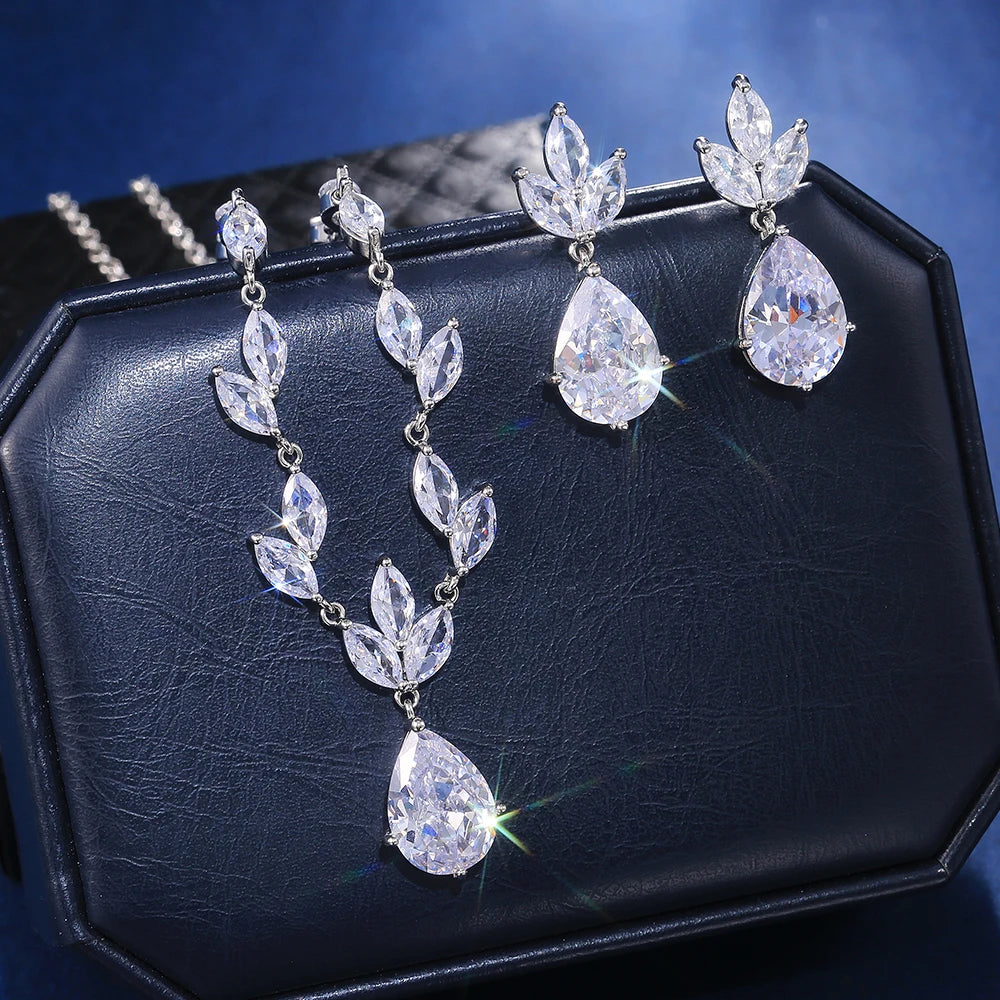 Conjunto Colar e Brincos Pérola CZ Grande Huitan - Noiva e Casamento