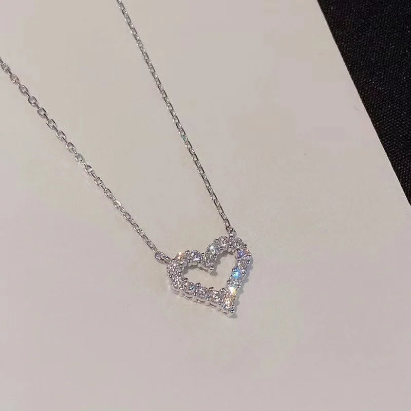 Conjunto 9 Peças Colares Choker Simples Feminino Amor Coração Estrela Pingente