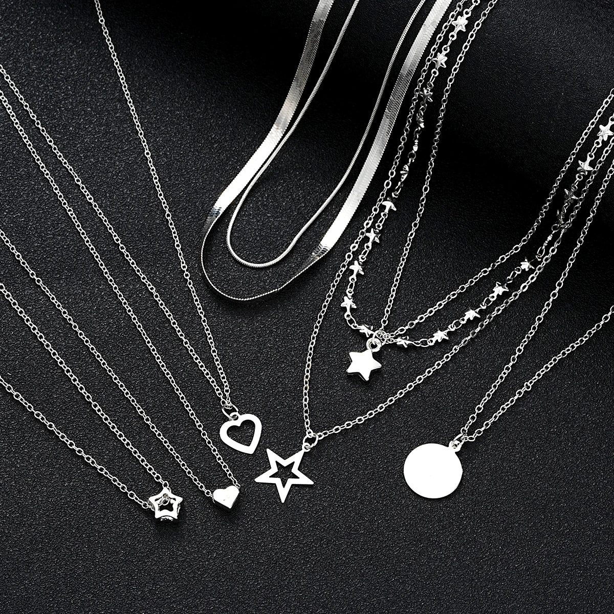 Conjunto 9 Peças Colares Choker Simples Feminino Amor Coração Estrela Pingente