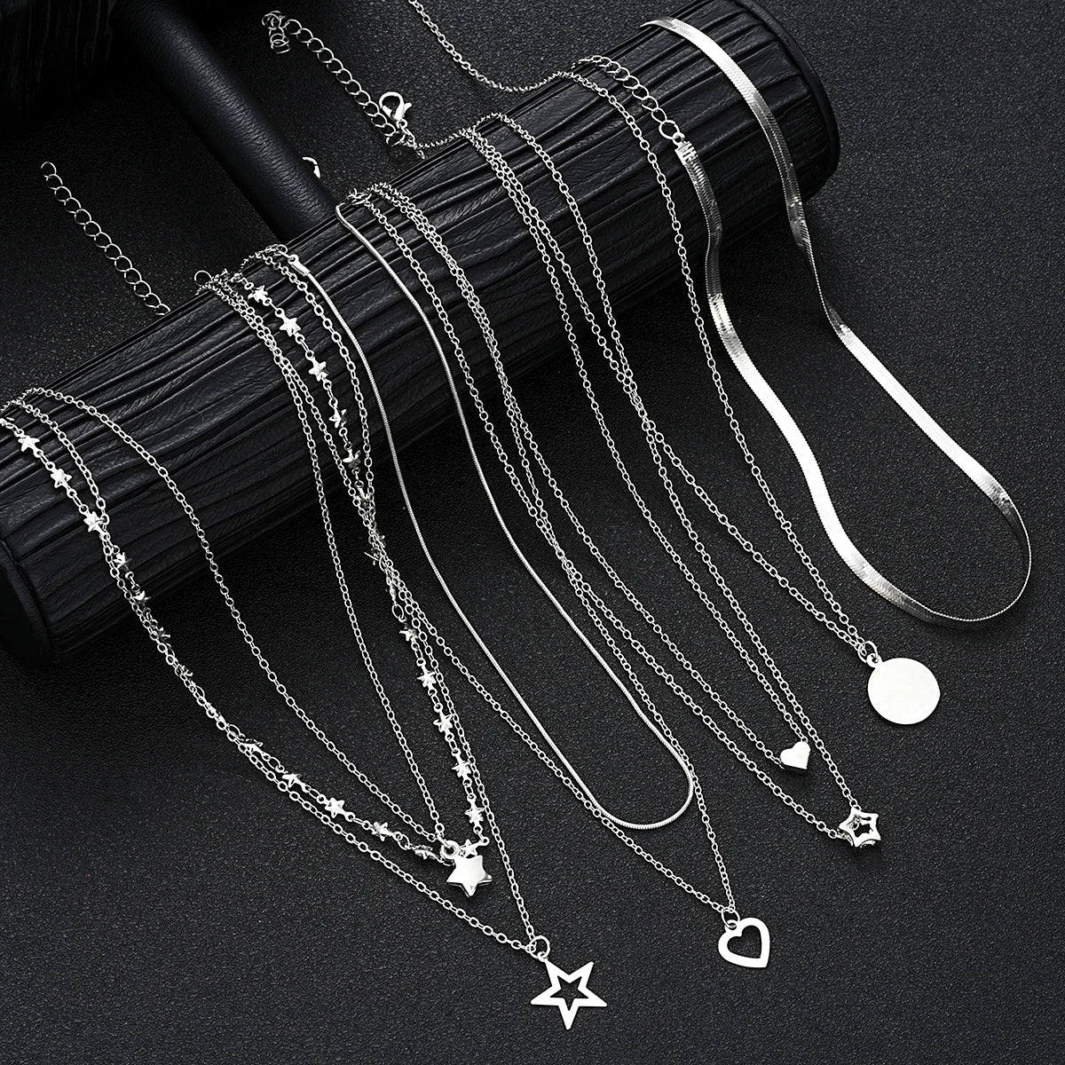 Conjunto 9 Peças Colares Choker Simples Feminino Amor Coração Estrela Pingente
