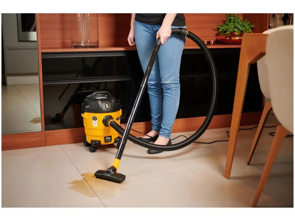 Wap GTW 10 Water Vacuum Cleaner with 110V Holder.