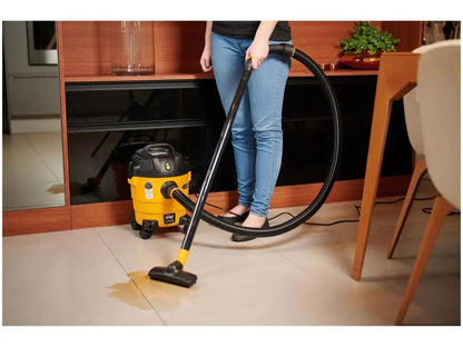 Wap GTW 10 Water Vacuum Cleaner with 110V Holder.