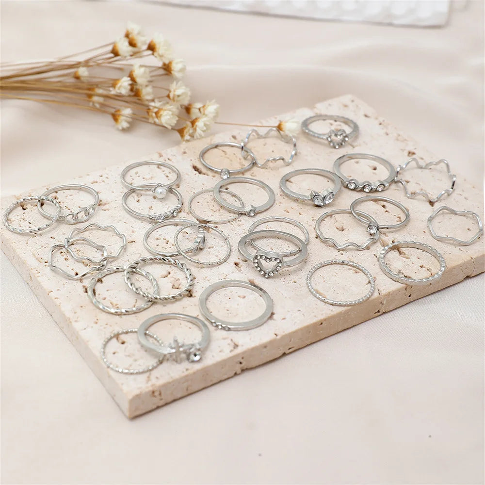 Conjunto 28 Peças Anéis Fashion Geométricos Feminino Cristal Coração
